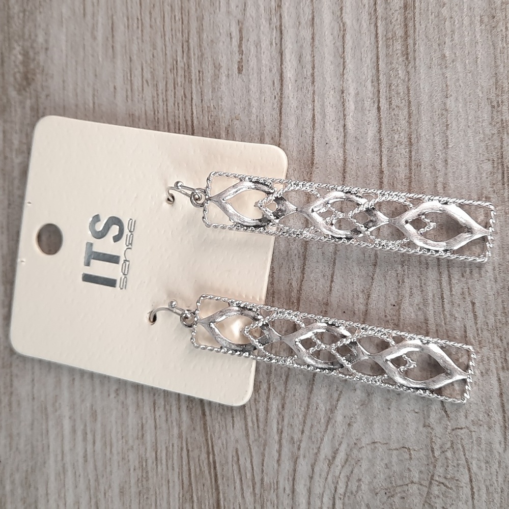 Silver Dangle Earrings NWT